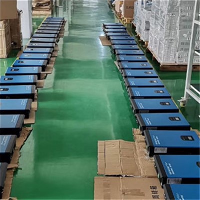 5kva على الشبكة الشمسية العاكس